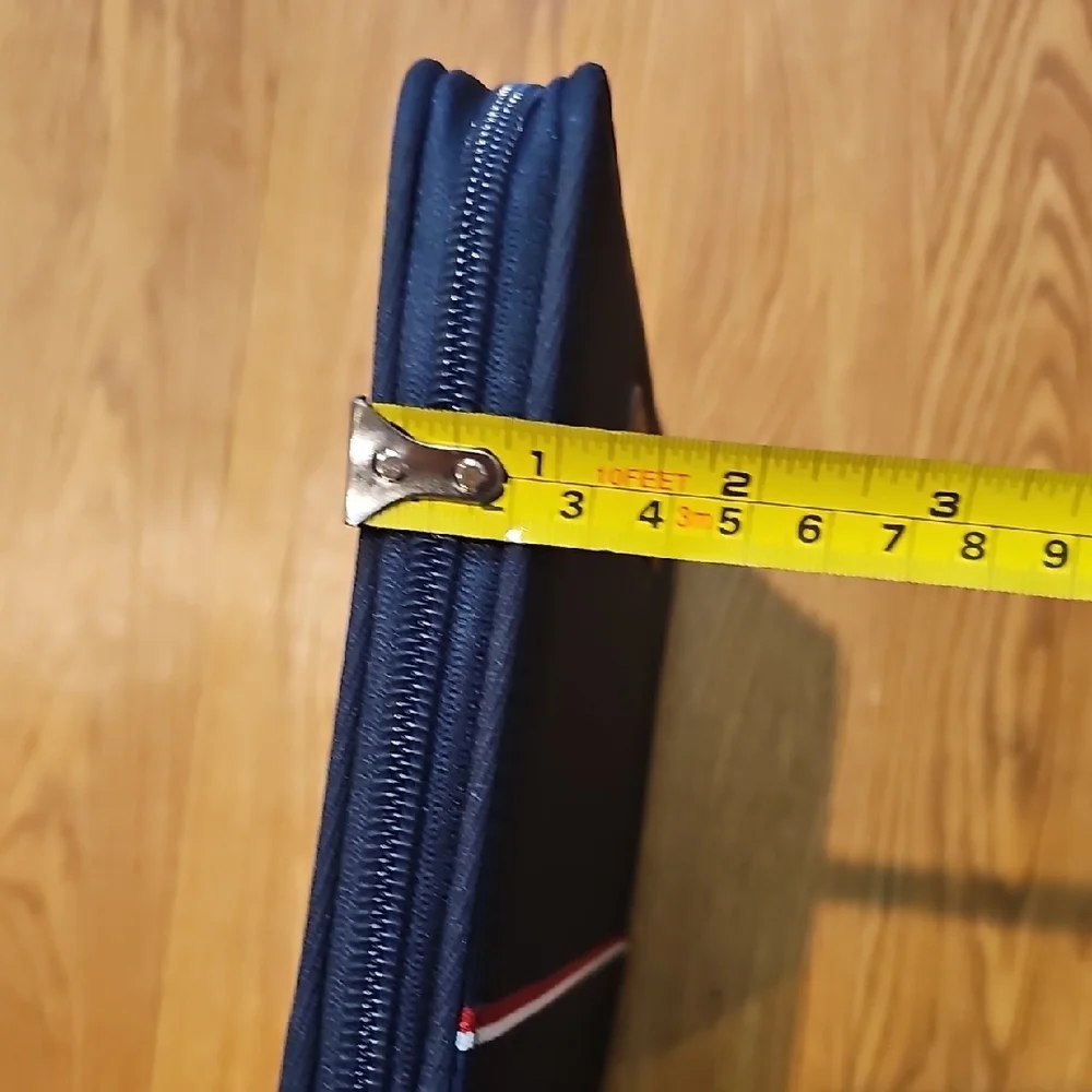Tommy Hilfiger Zipper Tablet Case